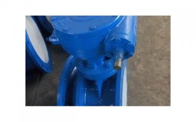 ​女儿离婚父亲用180个字感动无数人(离婚女儿归女方如何做一个好爸爸)