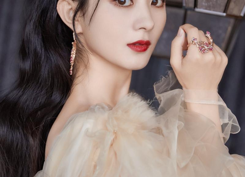 女友生日礼物送什么有意义？送些温馨的回忆是个不错的选择