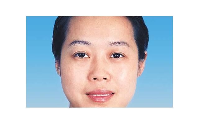 如何安抚女友与上司的争吵情绪