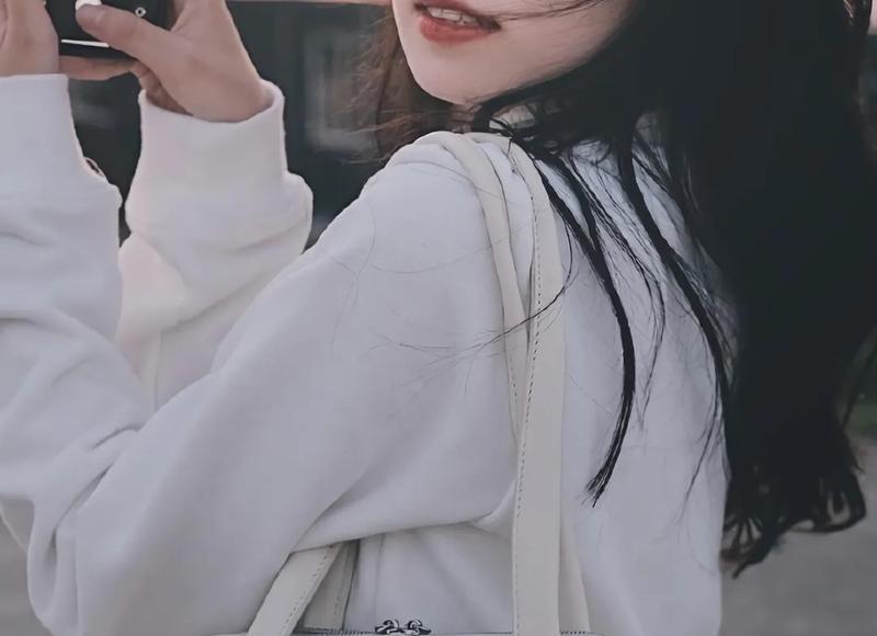 起诉离婚怎样分割财产，法律上的标准是什么