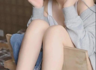 ​女朋友因为前女友吃醋