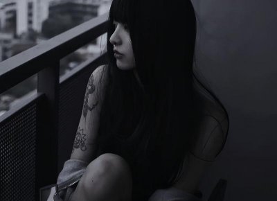 ​异地恋女朋友渐渐冷淡，异地恋女生变心的全过程