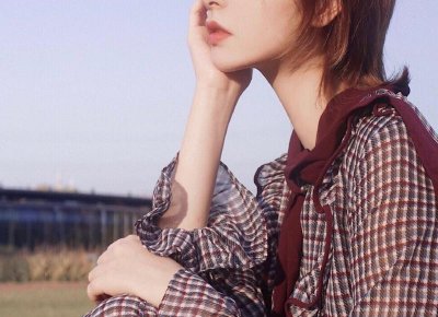 ​30岁女子晒和黑人男友做饭日常，反遭群嘲：这是“葡萄酸”吗？