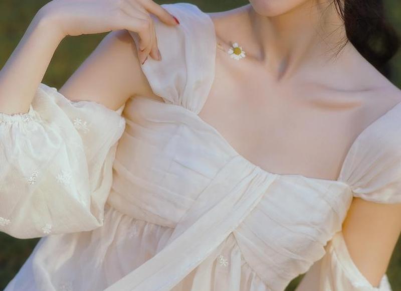 和女生聊天怎么找话题才不会冷场? 和女生聊天怎么找话题才不会冷场?