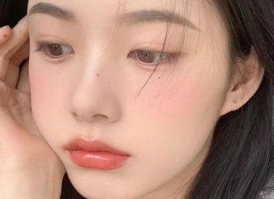 ​怎么夸一个女生才显得真实不那么刻意？