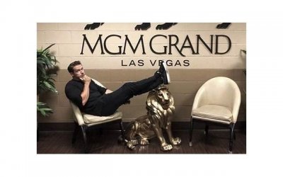 ​女生肢体接触后的表现，不抗拒就是喜欢