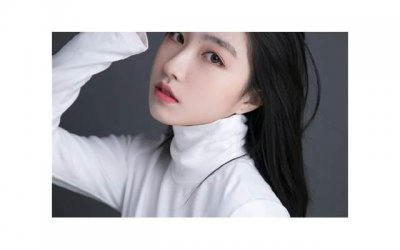 ​女生性签名伤感很伤：宁愿相信我们前世有约(精选12句)