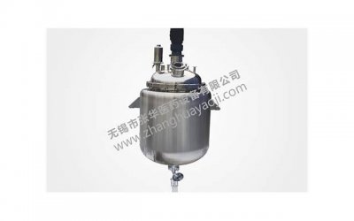 ​温柔有狠劲的女生，但在生活中是一个温柔的人