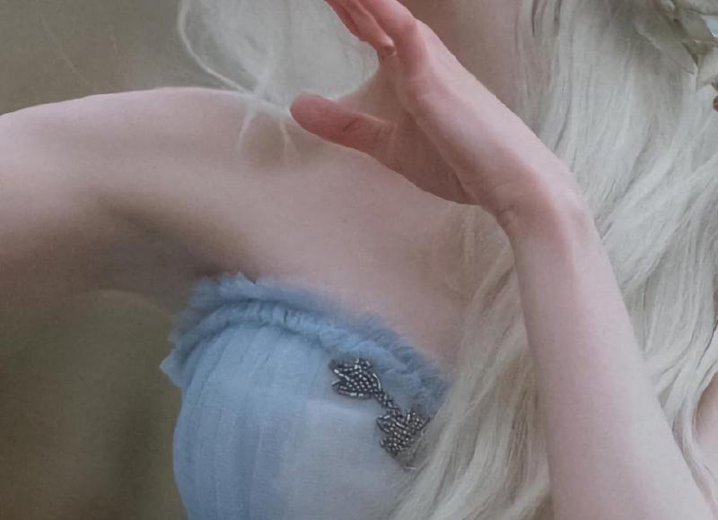 “等我找到20个跟你白头偕老的理由,我们就结婚吧” “等我找到20个跟你白头偕老的理由,我们就结婚吧”