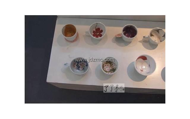  怀疑女朋友和前任同居过，可是她一直不承认