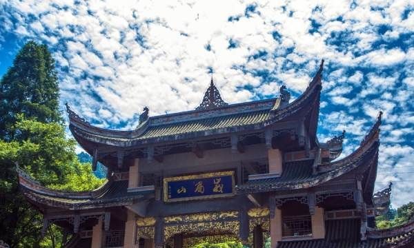 峨眉山位于哪个省,峨眉山是哪个省图3
