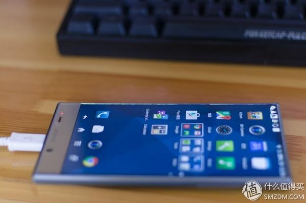 夏普aquos2全面屏(无边框情怀SHARP夏普)(11)