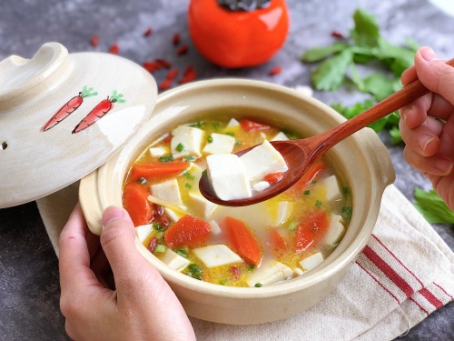 鱼汤怎么做最有营养（浓白鲜美无腥味鱼汤做法）