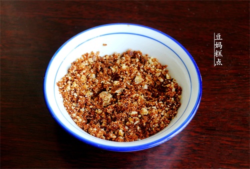 红糖糕的做法与配方（红糖糕最简单的做法只需10分钟）