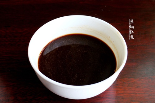 红糖糕的做法与配方（红糖糕最简单的做法只需10分钟）