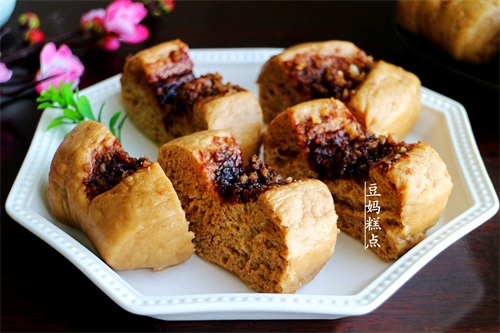 红糖糕的做法与配方（红糖糕最简单的做法只需10分钟）