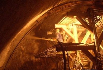 ​九大危险作业是什么(9类最危险施工工种，鸟看了都心酸)