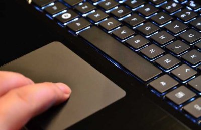 ​惠普触摸板失灵了怎么办(笔记本触摸板没反应怎么办 笔记本触摸板没反应的原因