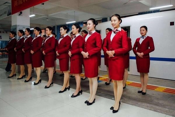 为何高铁检票时间那么短?乘务员道出内情,不了解可以看看