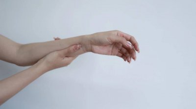 ​脑梗塞发病的前兆 脑梗发病时的症状有哪些