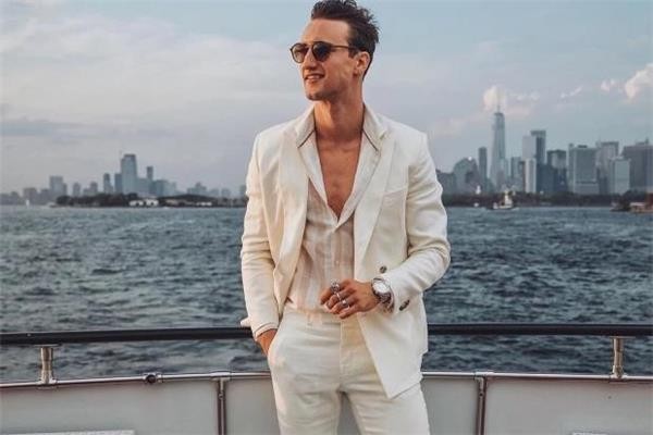 身材偏瘦的男生如何穿搭 男生偏瘦怎么穿显壮 身材偏瘦的男生如何穿搭 男生偏瘦怎么穿显壮