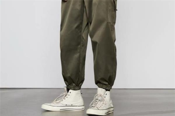 身材偏瘦的男生如何穿搭 男生偏瘦怎么穿显壮 身材偏瘦的男生如何穿搭 男生偏瘦怎么穿显壮