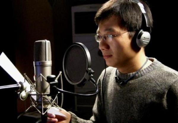 中国十大配音演员排行榜:石班瑜为周星驰御用配音