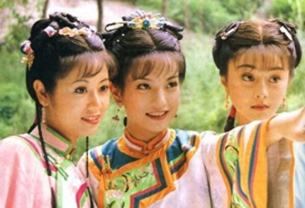 赵薇林心如范冰冰，《还珠格格》三姐妹经典合照