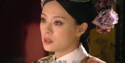 ​苏培盛为什么不救皇上（甄嬛传苏培盛为何看着皇上被杀）