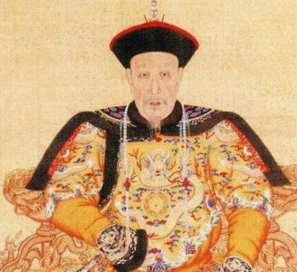 ​清朝皇宫侍卫主要负责皇帝安全 他们的官职有多大