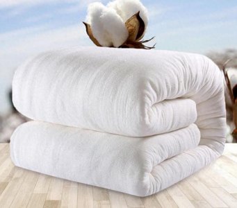 ​蚕丝被怎么洗涤和保养方法(被子是否可以洗涤、如何洗涤、如何保养？这些方法教