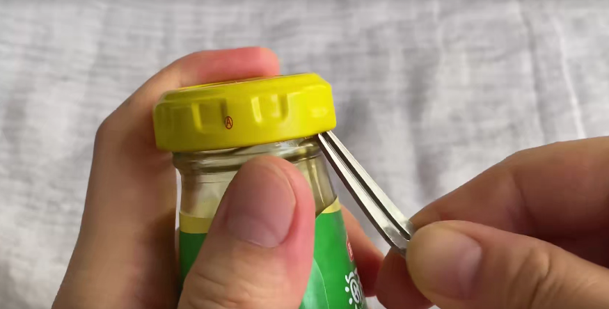 怎么打开罐头瓶盖(罐头开盖的4个小妙招)