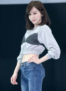 ​王心凌（中国台湾女歌手、演员）