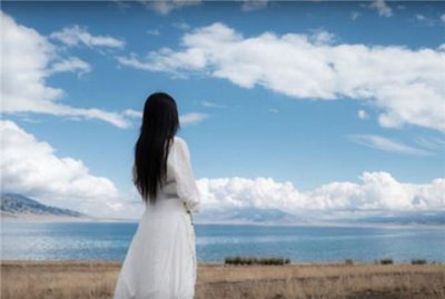 ​追求女孩时需避免的五大错误行为：揭秘女性不喜欢的绅士风度