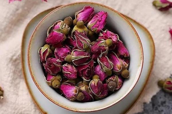 玫瑰茶月经期间能喝不 喝玫瑰花茶的误区 玫瑰茶月经期间能喝不 喝玫瑰花茶的误区