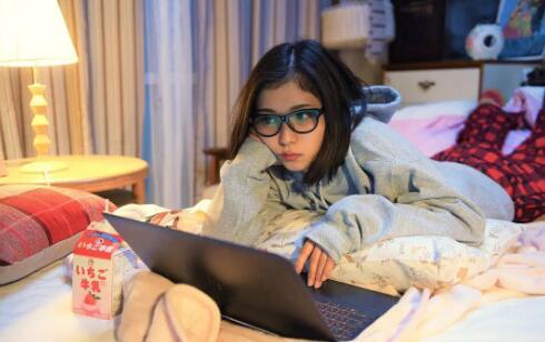 表白被拒绝了还能继续聊天，还有机会吗