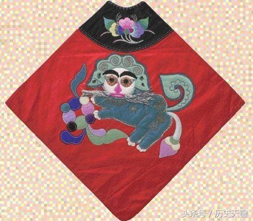 古代女性内衣是什么样式(古代女子的内衣竟是这样的)(9)