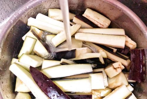 软烧茄子的茄子怎么切