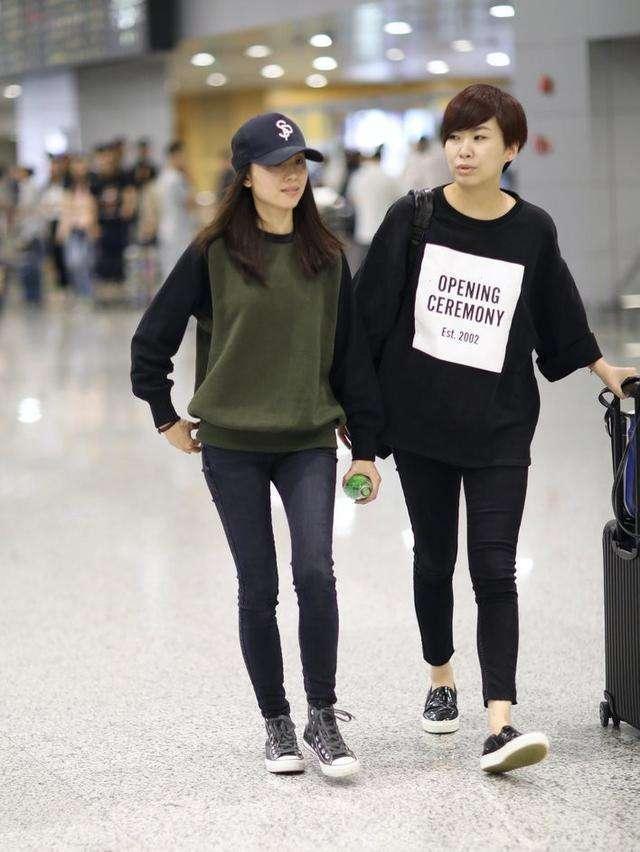 董洁董璇傻傻分不清楚，熟悉二者的穿搭风格即可，董洁穿对了