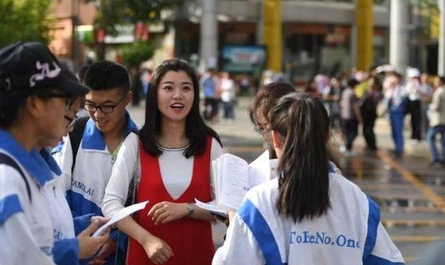 适合女生学的专业专科：大学专科有哪些专业适合女生的？