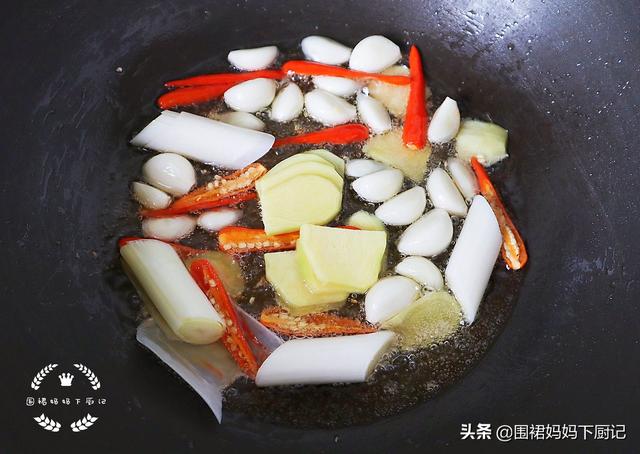 最简单的家庭小龙虾的做法（原来小龙虾的做法这么简单）(6)