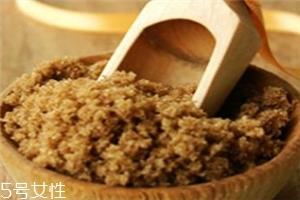 赤砂糖就是红糖吗？教你辨别真假红糖