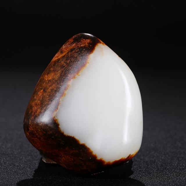 羊脂白玉什么特点（羊脂白玉你该这样看）(5)