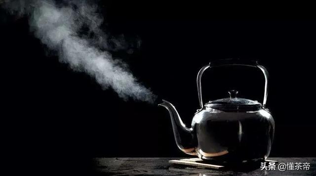什么是千滚水怎么喝（千滚水是否适合泡茶）(3)