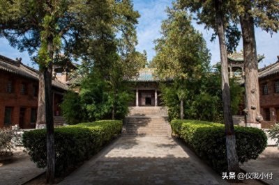 ​四川南充金城镇：历史与现代的交融