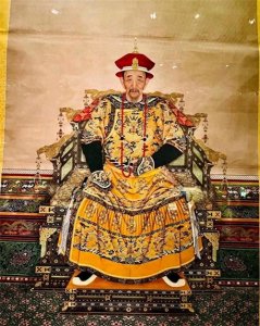 ​康熙帝:一位接触的皇帝与中国历史的辉煌