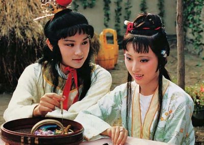 贾宝玉的通灵宝玉上镌刻着哪几个字(贾宝玉的玉)