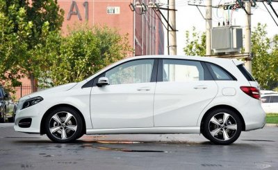 ​奔驰B200保值吗