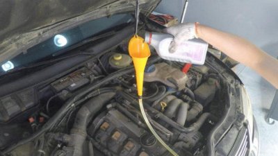 ​变速箱油更换需要多少钱