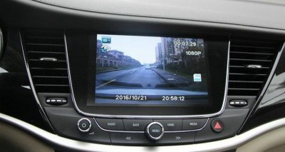 ​车载行车记录仪怎么查看回放